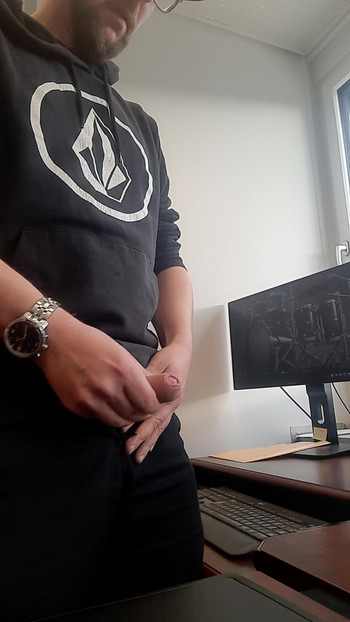 想艾米在工作时 第一部分