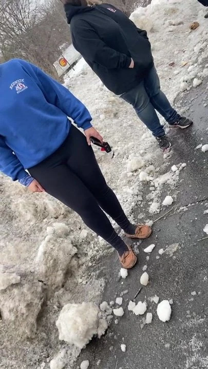 Pawg at car crash