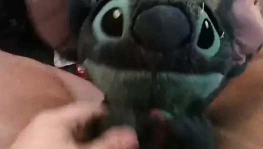 Dikiş ile eğlenmek.