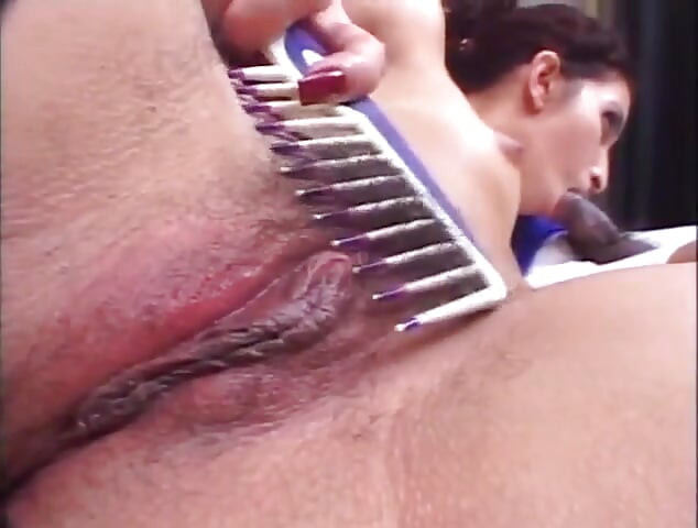 Reifer schwanz in sexy behaarte muschi