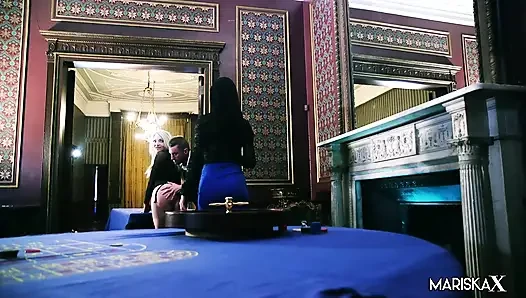 MARISKAX FFM threesome compilation - 1