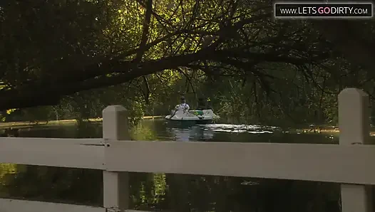 Hot girl rides a huge cock while out sailing in the dam