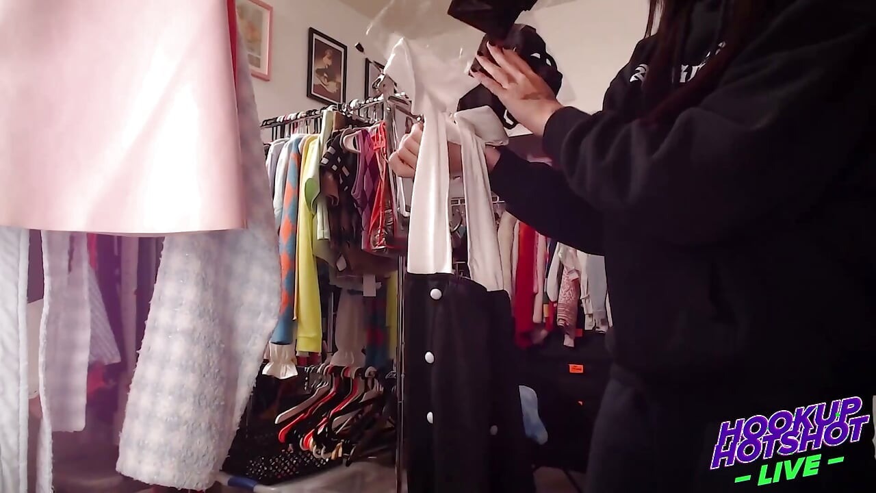 Bts - Mira Luv y Nade Nasty