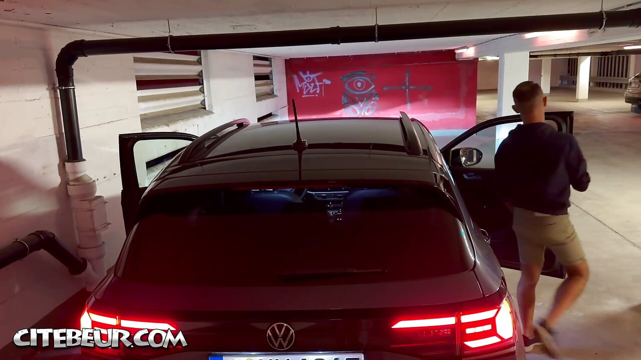Citebeur.com - Vadim Romanov picks up Cocksucker in a parking lot