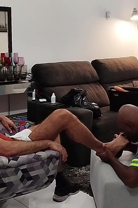 Pekerja Penurut Bagian 1