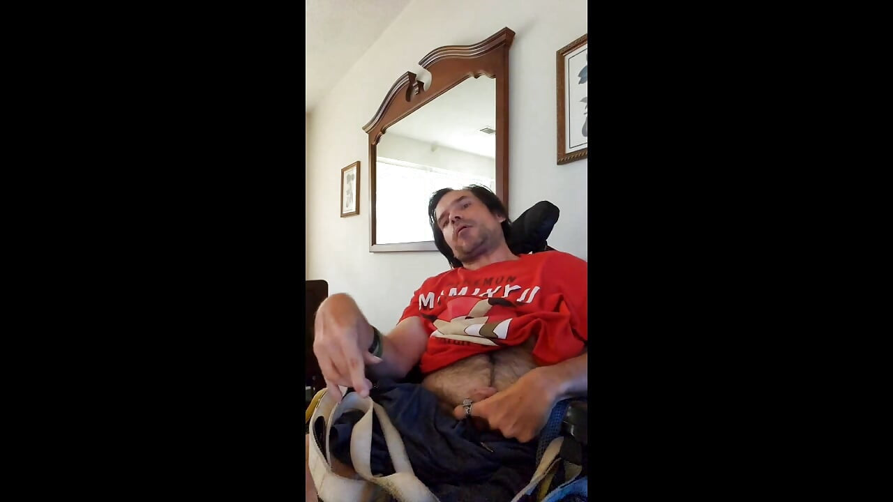 Kevy 69's A Laid back Orgasm Fun after Coffee