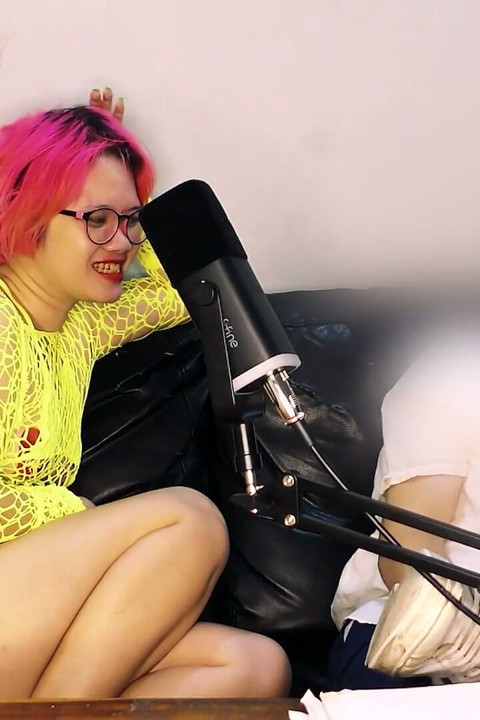 15 Minute Podcast Interview About Sex Secrets, Then Host Fucks the Guest