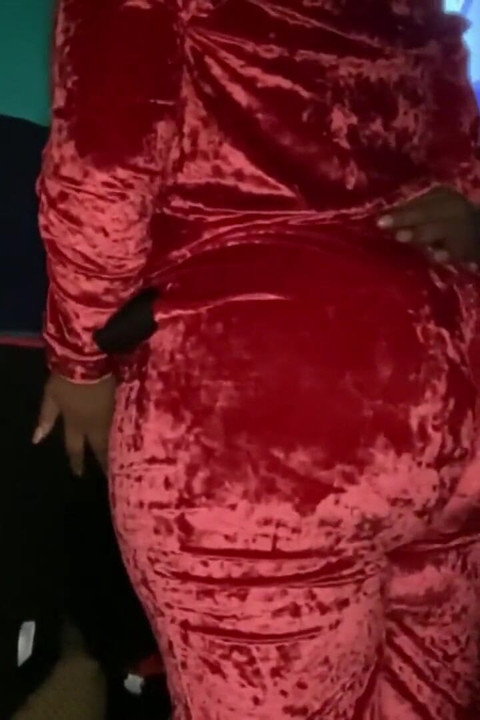 Fire place big booty fuck doggy cumshot sexy