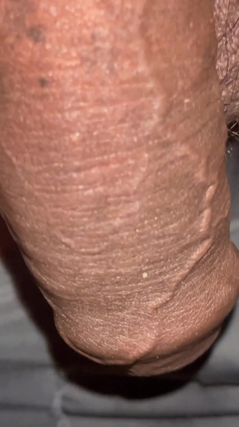 印度德西男孩与橙色的鸡巴操逼。 | 短片 1