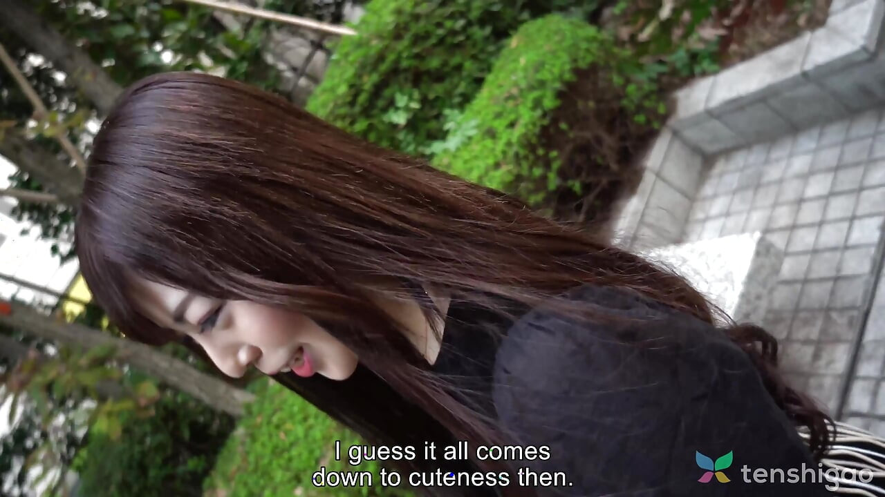 La chica de cabaret Kanon Ichijyo viene a nuestro hotel hoy para hacer un porno