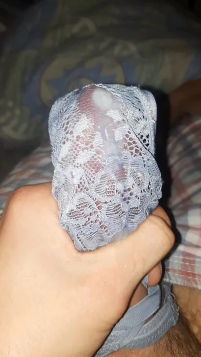 pumped in girlfriend&#039;s sister underwear