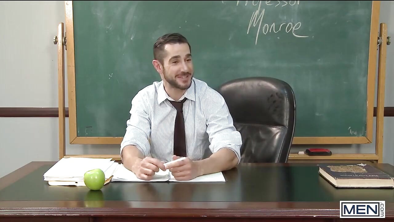 MEN - David Roy has the hots for teacher Dean Monroe