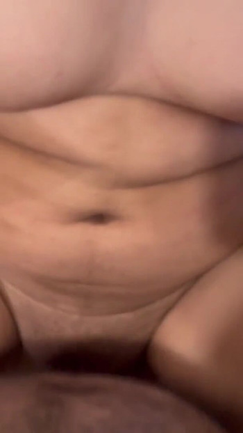 Pakistanska muslimanska djevojka s hidžabom žestoko jebana od debelog šećernog tate | Isječak 2