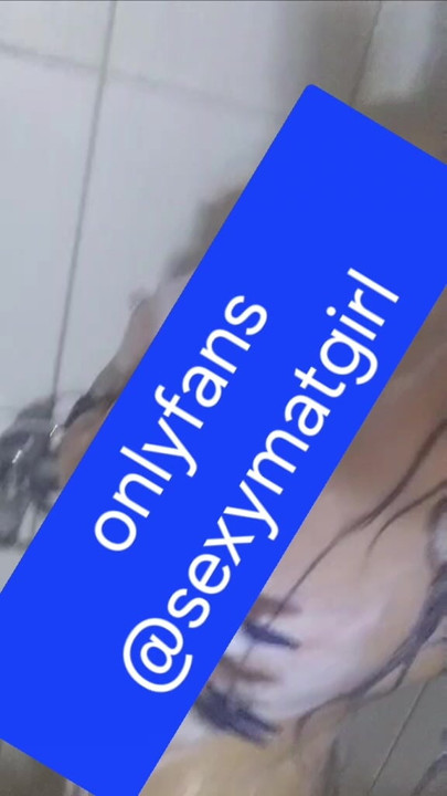 Sexy bath solo wife