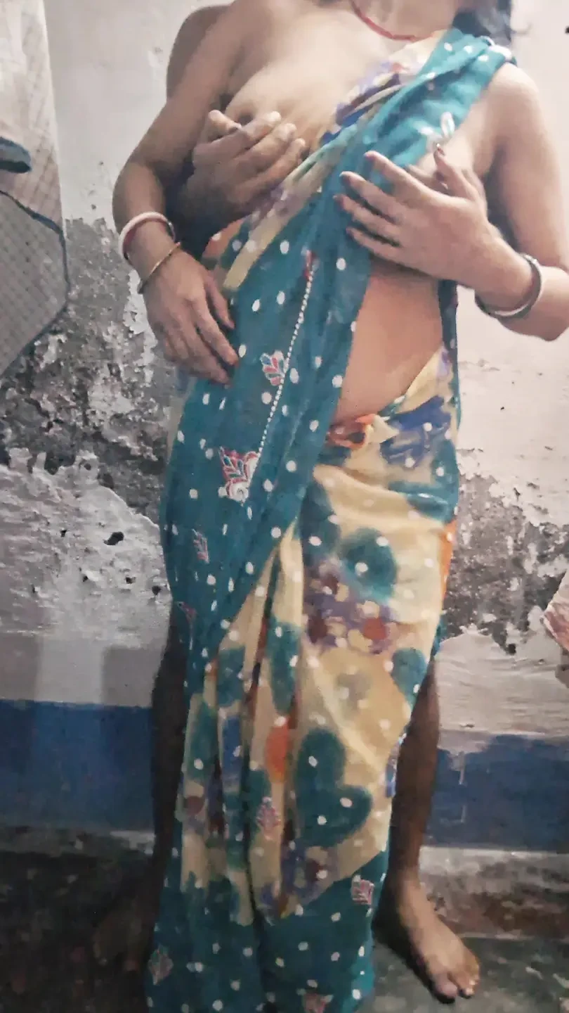 Hot Village Bhabhi Ki Chudai