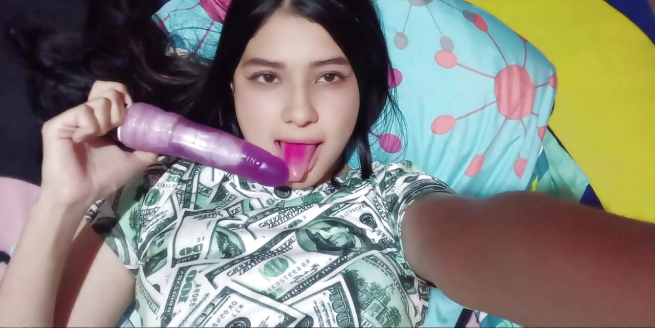 Flertando com seu melhor amigo leva ao sexo (caseiro real)