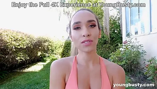 Sikişirken bacaklarımı arkamdan sokebilirim! YoungBusty'de esnek Briana Moon