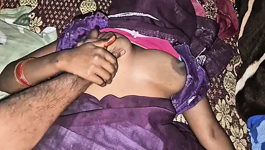 Indische tante harter romantischer sex mit indischem desi-ehemann, großem schwanz