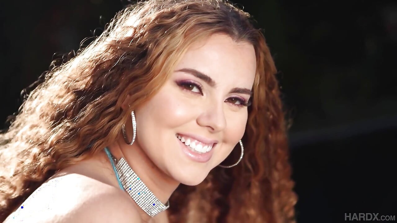 Hardx Jessie recebe sua bunda suculenta fodida