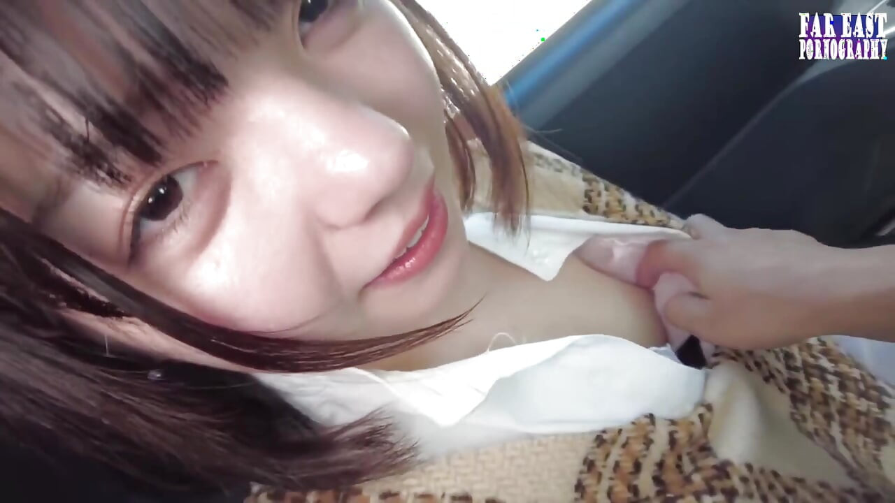 Întâlnire cu tachinare de tren cu o drăguță scurtă savurând fiecare picătură caldă, partea 1