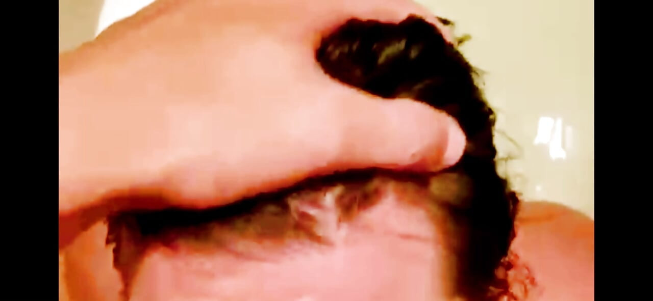 My 55m photographer seduces me sucking my big tits so I sucked his giant cock giving him the best blowjob and he came twice!