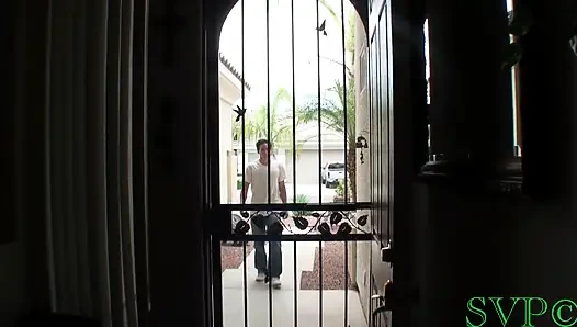 Mrs lane verführt den stiefsohn des nachbarn