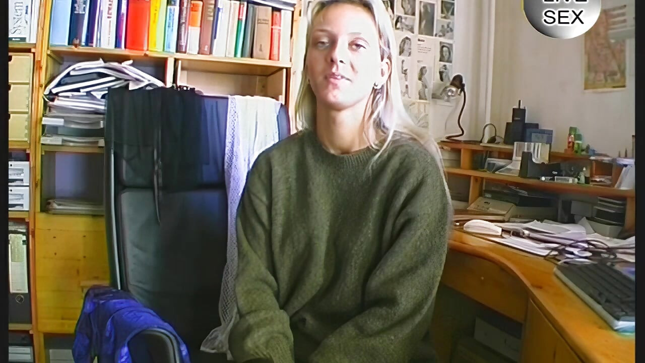 Blonde Babe's Kinky Vacuum Fetish Orgasm in Library