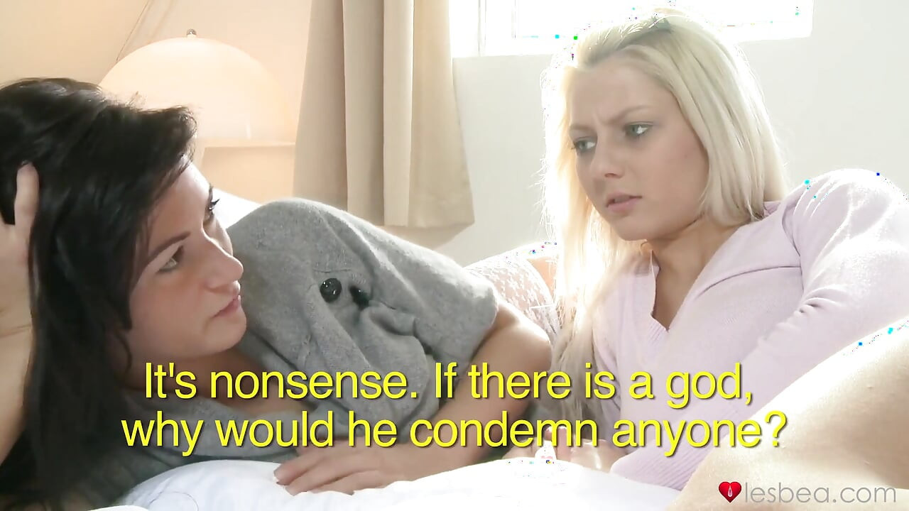 Lesbea - Cuties Explore Their Lesbian Cravings
