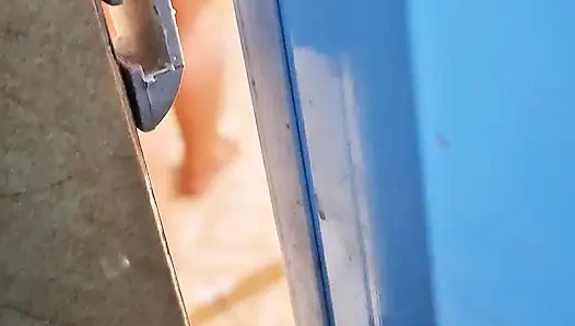 Basah Ngintip Kakak Ipar Mandi Paşa Di Entot