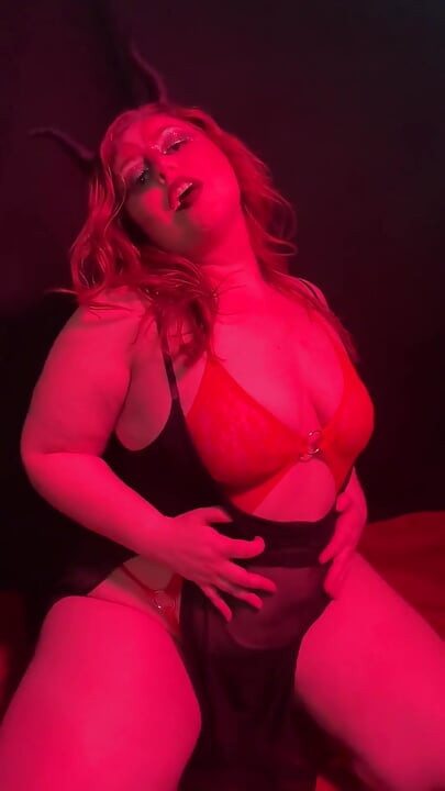 BBW MILF Succubus Tease - Kinky Katie