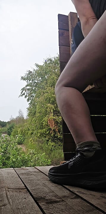Dildo riding in the Eifel on a high seat in the Hürtgen Forest