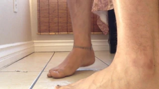 More barefeet