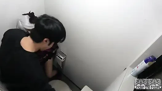 First Shoot Confession, a Shy Tokyo Cosplayer Steps Beyond Her Comfort Zone