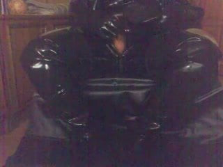 shiny latex nad wdaers