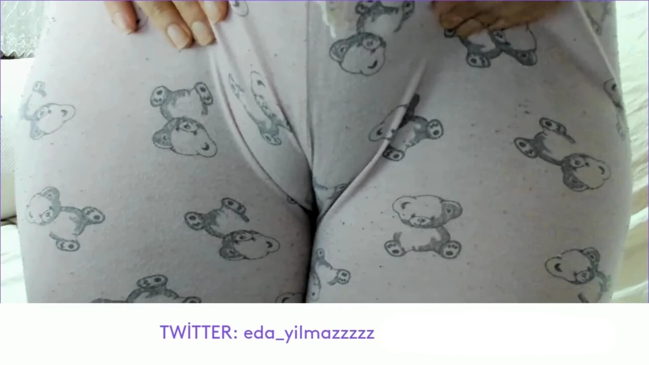 CAMEL TOE- CAMEL TOE- CAMELTOE- TURQUE MILF- TURC PORNO- PYJAMA- CHATTE- TURC DIVULGATION- DIVULGATION