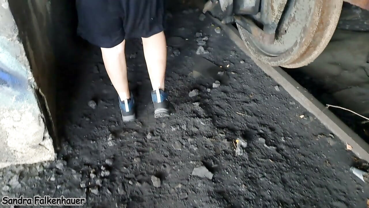 Sandra Falkenhauer - Urbex Boobs