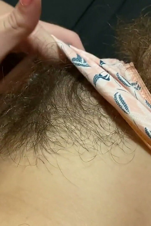Nuevo coño peludo en bragas compilación
