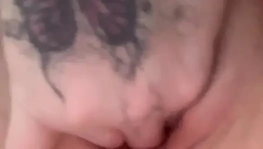 Horny MILF Masterbates Before Work