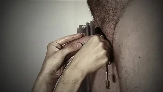 Bekaret kölesi için esaret sakso çekiyor