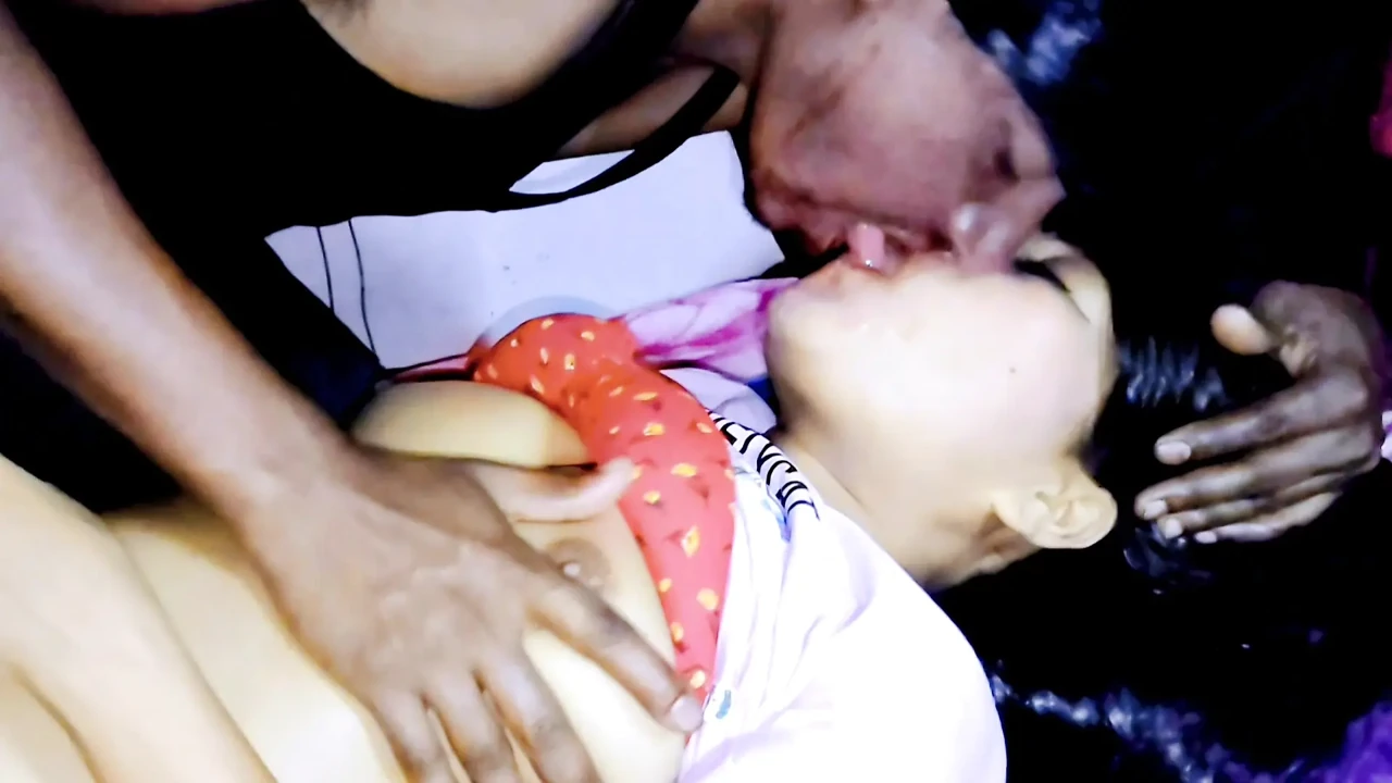 Ayesha called me to give her a body massage and I did it in her mouth mouth Gets Fucked Rough HD