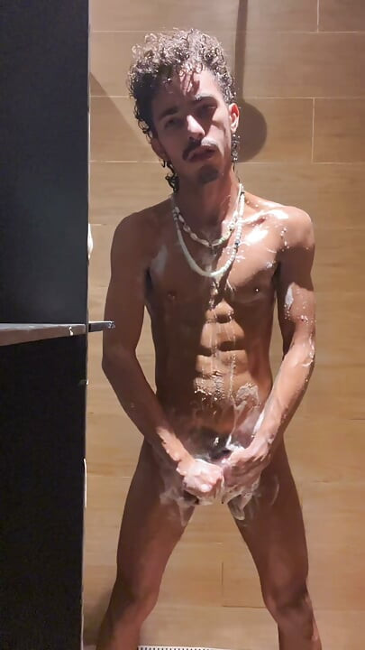 Quick bath after work out