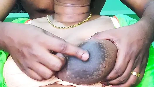 The girl lives alone at home, secretly her boyfriend comes home.