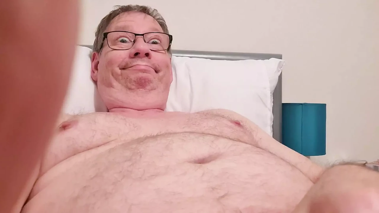 WHO LOVES MY BIG BALLS