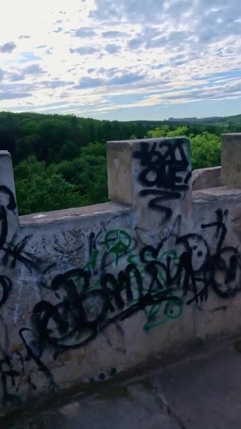 VIP4K. Láska nemůže být prodána, nebo?... | Klip 1