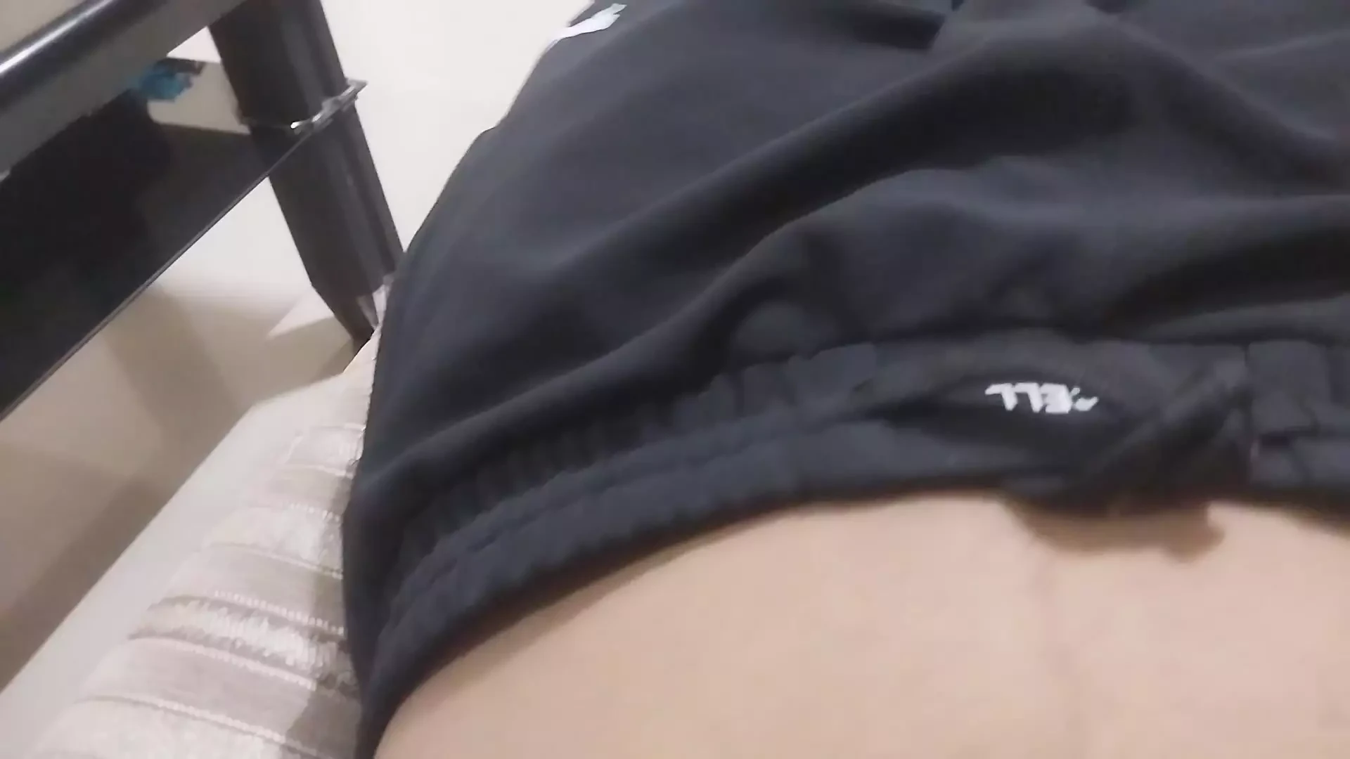 Room mein jakar sex karne