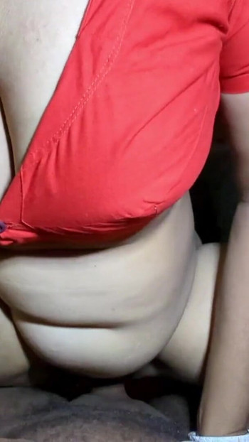Cautivador momento de "Porno indio con voz bangla"