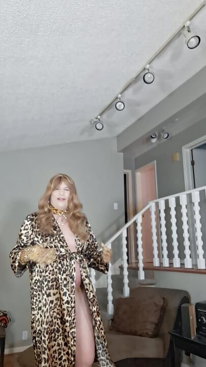Getting nude with high heels and gloves!