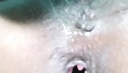 Hintli kadın ateşli video amcık yalıyor ve göt yalıyor amına boşalıyor