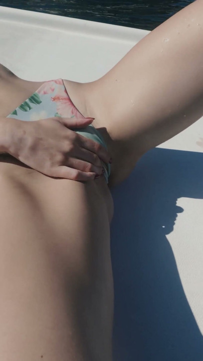 swim, sun and an unexpected orgasm in the middle of the sea | Clip 2