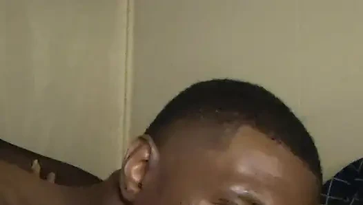 Schlampige muschi essen teil 2